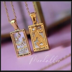 New Gold Tarot Card Moon Pendant Necklace